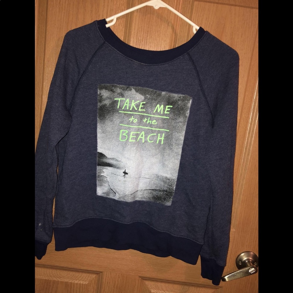 American Eagle long sleeve shirt. Never been worn.